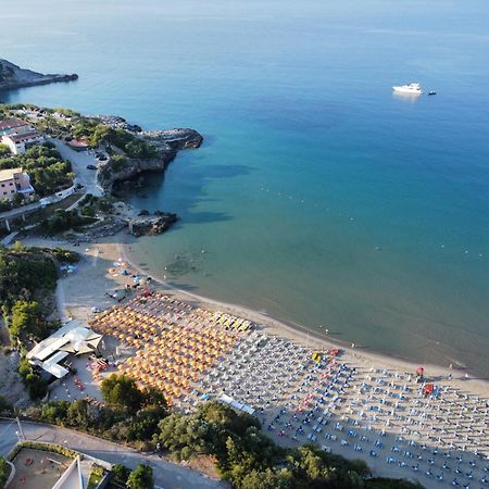 La Dimora Sul Mare Bed & Breakfast Marina di Camerota Bagian luar foto